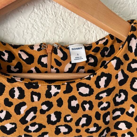 H&M Leopard Print Mini Dress Size Small - Picture 4 of 12